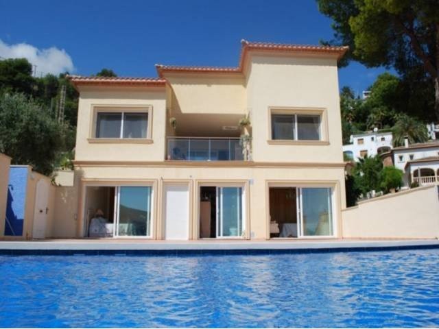 Villa for sale in Moraira
