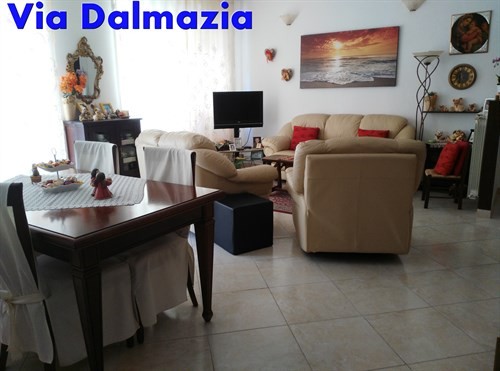 3 Bedrooms - Apartment - For Sale - 2