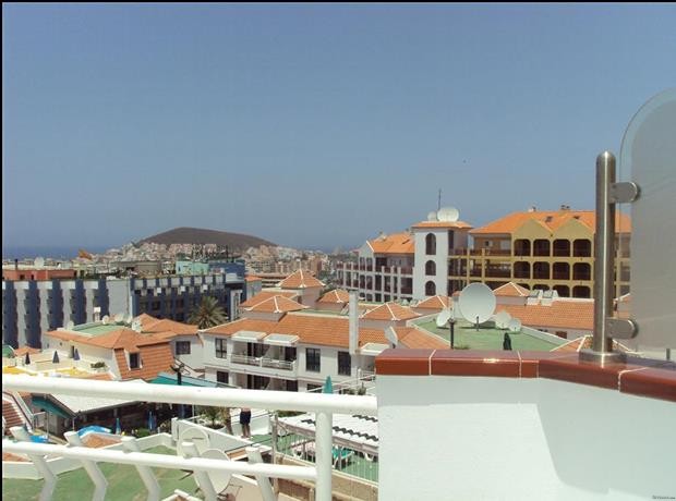 Duplex For Sale in Los Cristianos.. - 2