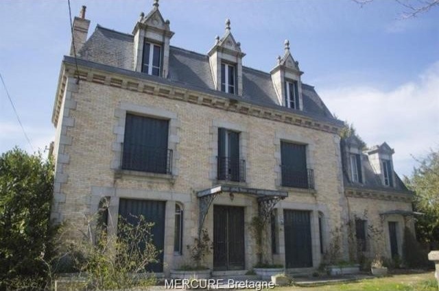 4 bedroom House For Sale: 22300 LANNION