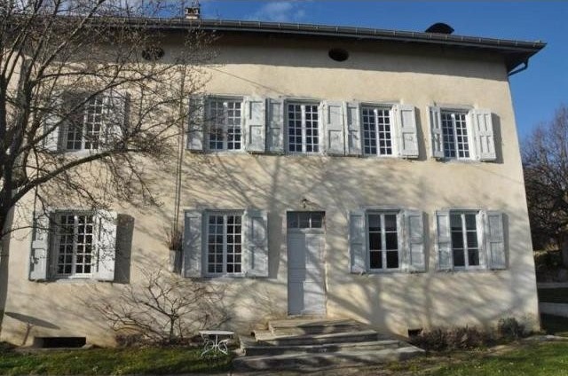 5 bedroom Character For Sale: 38260 LA.. - 2