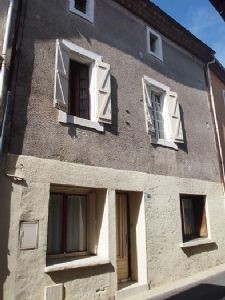 Former Hotel To Renovate With 110 M²..