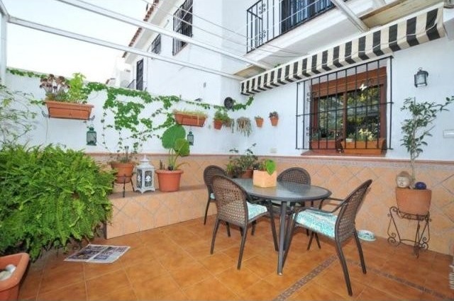 Town House - Beautiful fully renovated.. - 2
