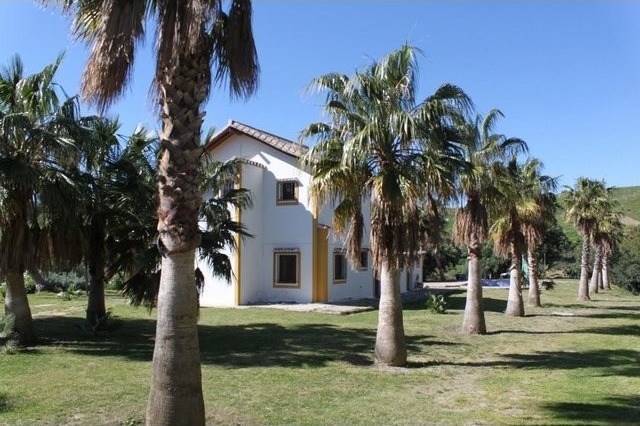 3 Bedrooms - Villa - Malaga - For Sale