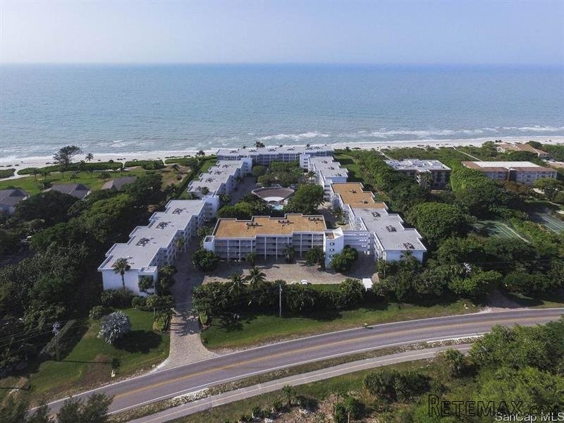 2 bedroom Condominium For Sale:..