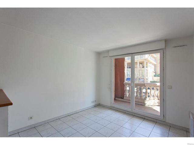 Regal One Bed at Place du Generale de..