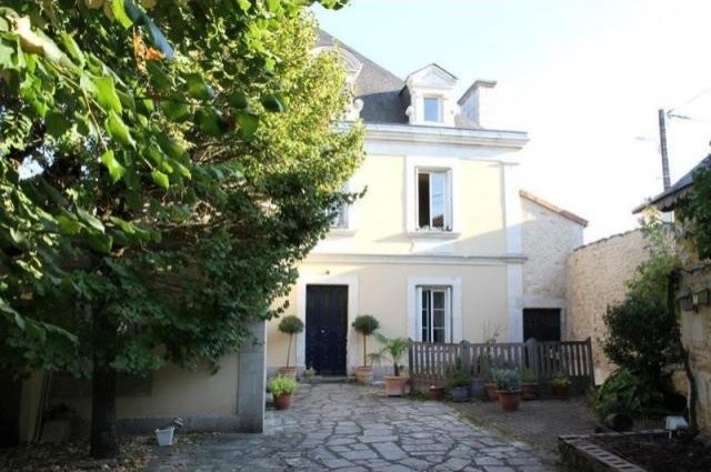 10 bedroom House For Sale: 86440.. - 2