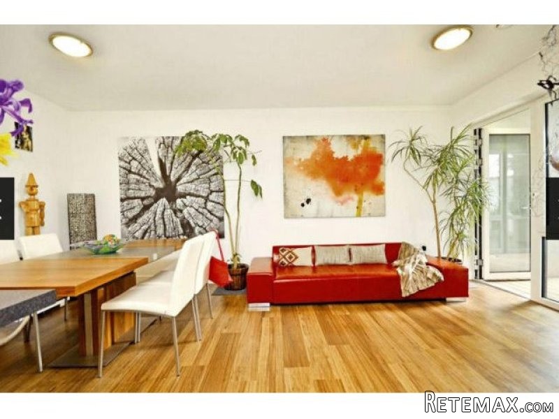 * Stunning 2 bed with a large patio * - 2