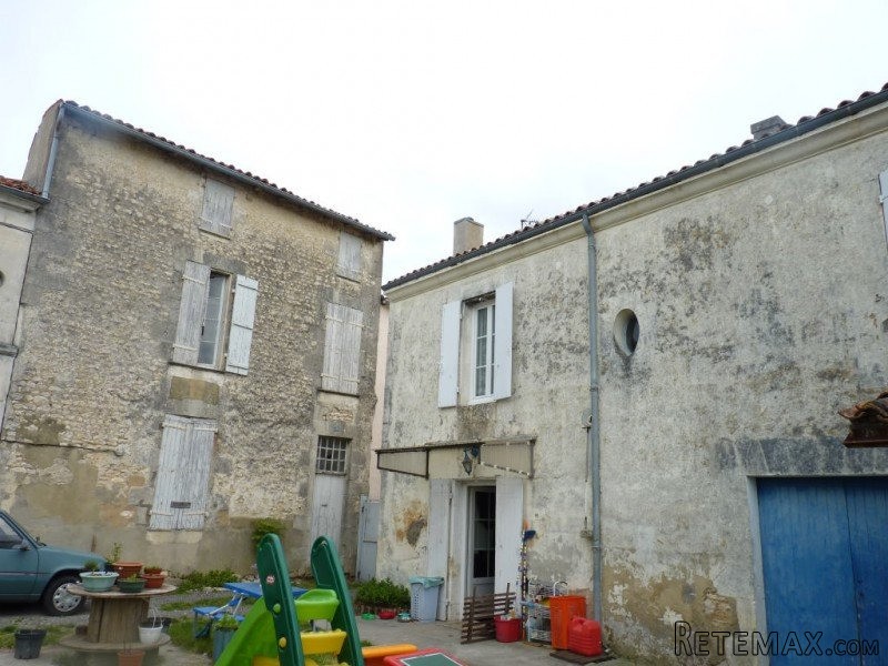 Stone House For Sale St Jean D Angely - 2