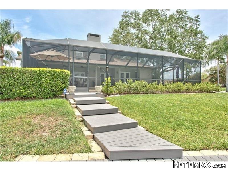 4 bedroom Property For Sale: 6102.. - 2