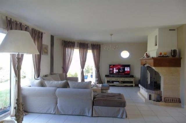 3 bedroom House For Sale: 86130 SAINT.. - 2
