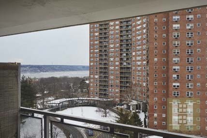 2 bedroom Apartment For Sale: 5800.. - 2