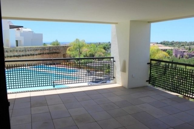 Great 1st Floor Apartment Overlooking.. - 2