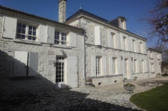 6 bedroom House For Sale: 17100.. - 2