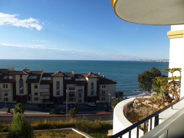 Apartment - Torrequbrada 2nd line beach..