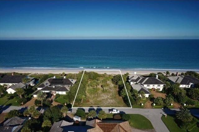 Land For Sale: 156 OCEAN WAY, VERO..