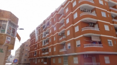 Resale · Apartment · Spain · Costa Bl..