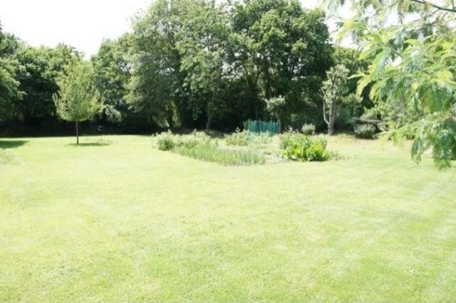Superb 4 Bed Detached House - 2