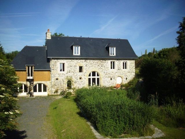 Courcy - House For Sale - 2