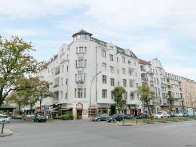 Fully Renovated and Vacant Apartment..