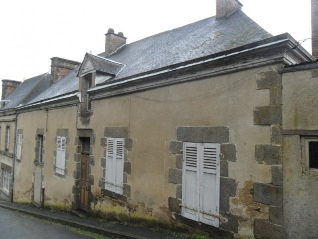 Vente Maison 8 Pieces De 123 M2 53300.. - 2