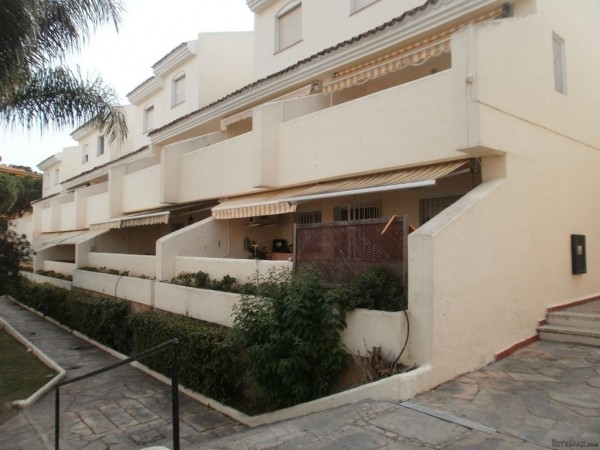 2 bed Apartment in CALAHONDA