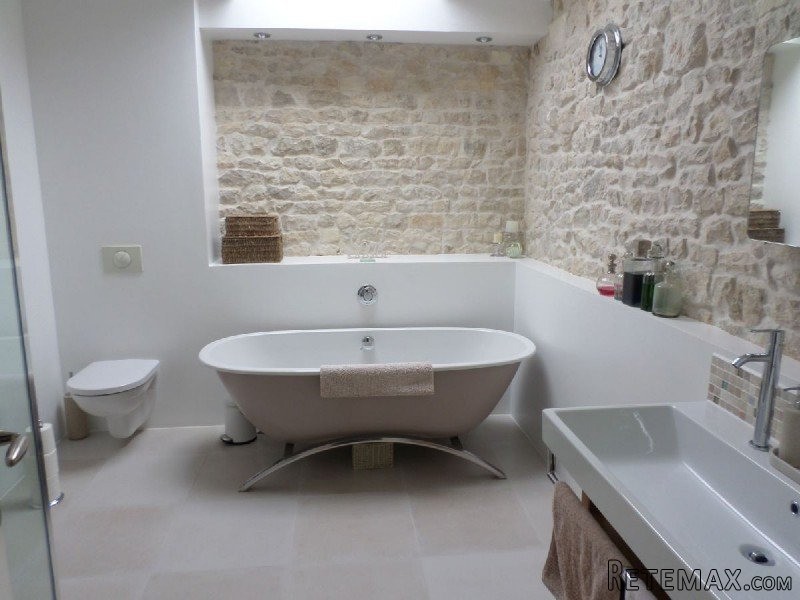 Stone House For Sale St Jean D Angely - 2