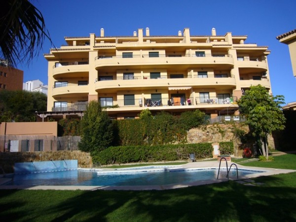 3 bed Apartment in RIVIERA DEL SOL