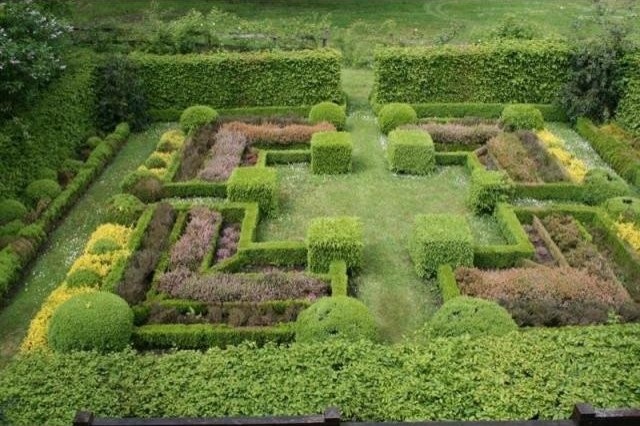 8 bedroom Castle For Sale: 86000 VIENNE - 2