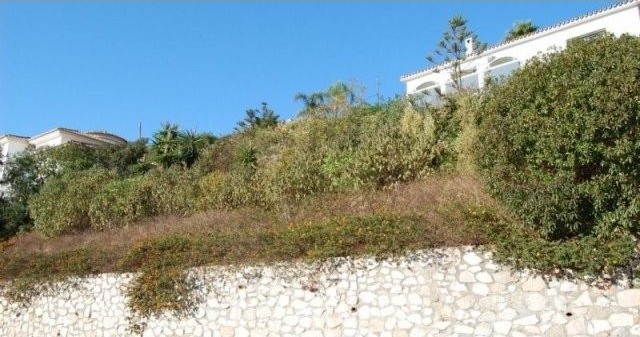 Land - BULDING PLOT WITH PROJECT FOR 2..