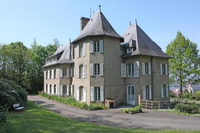 17 bedroom Castle For Sale: 80230 SOMME