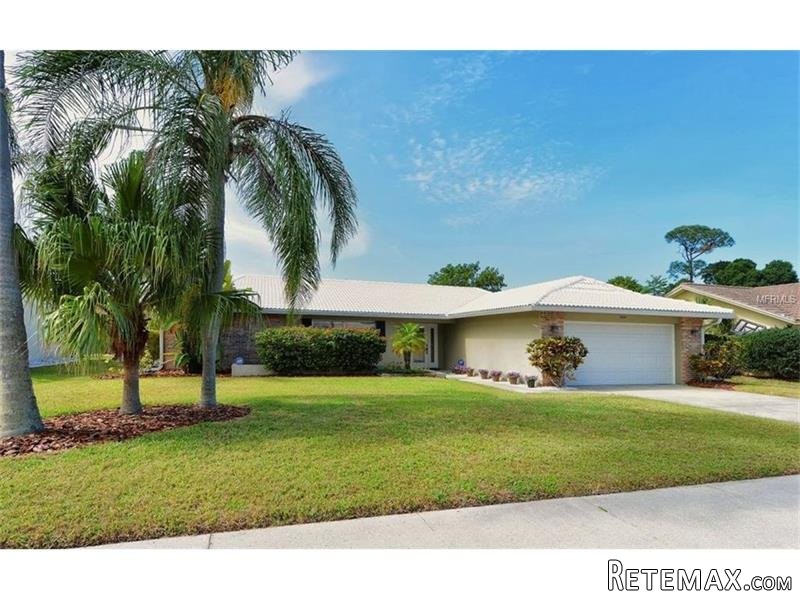 3 bedroom House For Sale: 2732 Coventry..
