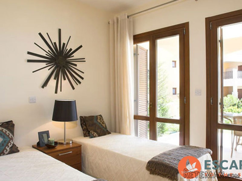 Luxury Apartment In Theseus Village - 2