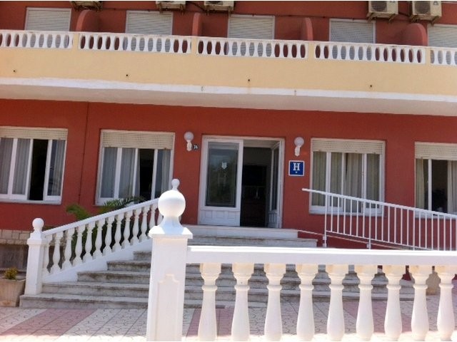 51 SEA FRONT BEDROOM HOTEL IN..