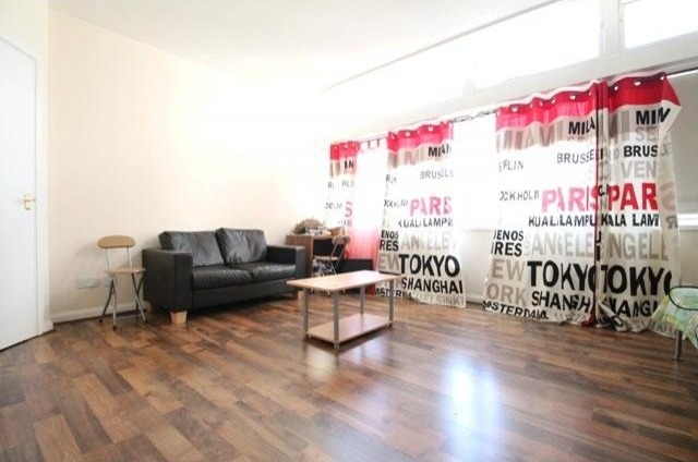 2 bed flat to rent