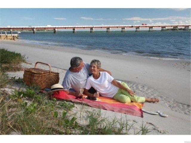 Pebble Beach FREEHOLD Retirement..