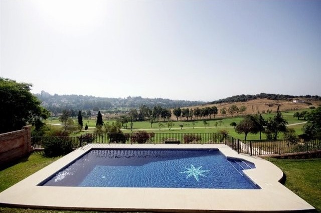 7 Bedrooms - Villa - Malaga - For Sale