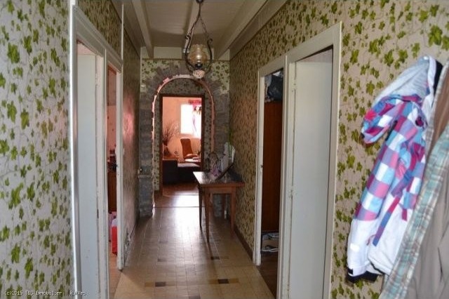 Habitable Old House With Outbuildings.. - 2