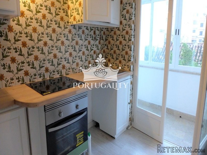 3 Bedrooms Apartment In The Center Of..