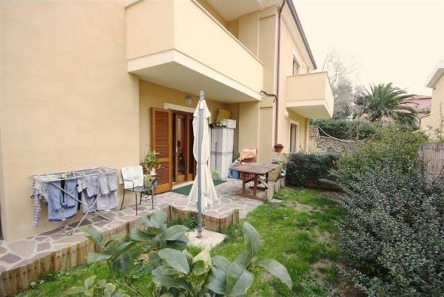 3 Bedrooms - Apartment - For Sale