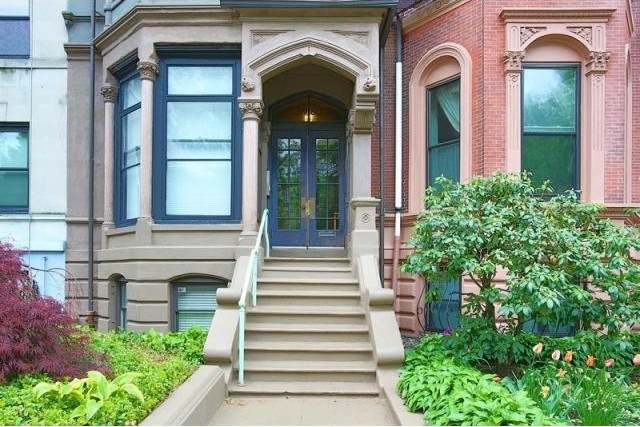 4 bedroom Block of Apartments For Sale:..