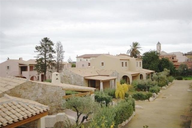 2 Bedrooms - Apartment - For Sale
