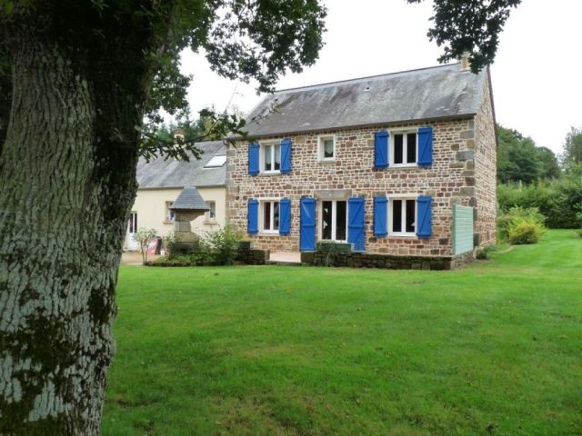 House in Quiet Countryside Environment
