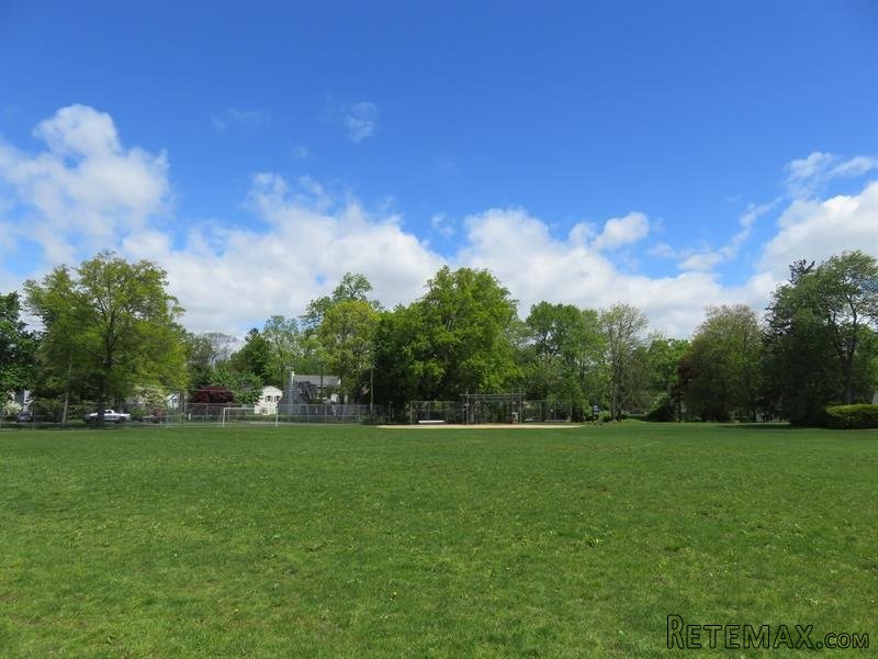 3 bedroom House For Sale: 62 Ogden.. - 2