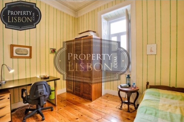 Avenidas Novas - 6 Bed Lisbon Apartment..