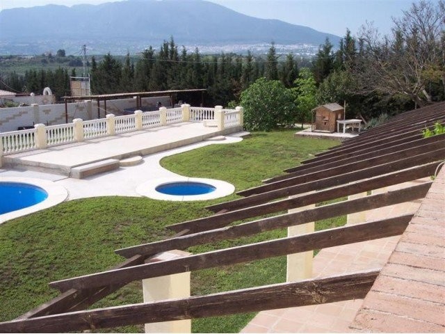 Villa - A fantastic opportunity to own.. - 2
