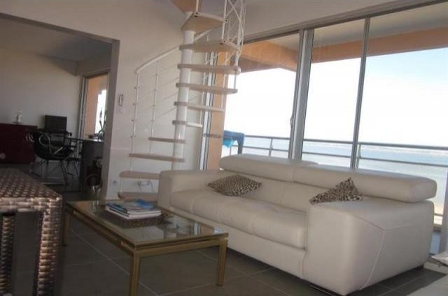2 bedroom Flat For Sale: 33120 ARCACHON - 2