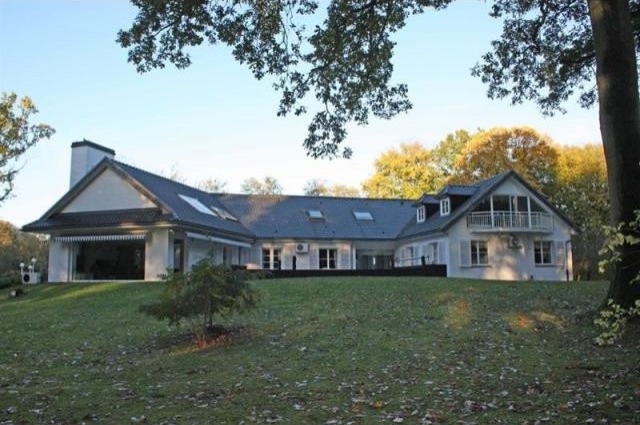 4 bedroom House For Sale: 62400 SECTEUR..