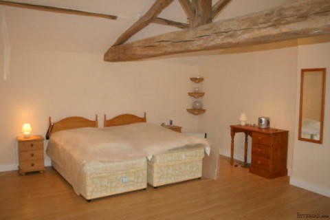 3 Bedroom Cottage For Sale - 2