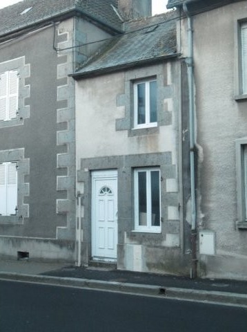 Bargain Village House - 2